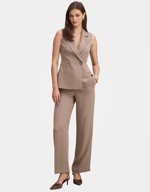 Forever New - Arden Sleeveless Blazer