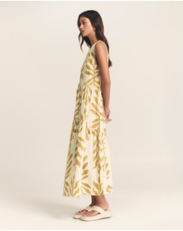 ST MRLO - Remi Tiered Dress
