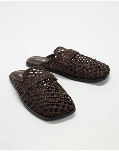 Alias Mae - Krissy Mules