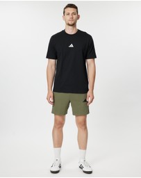 adidas Sportswear - Essentials Small Logo Single Jersey Tee