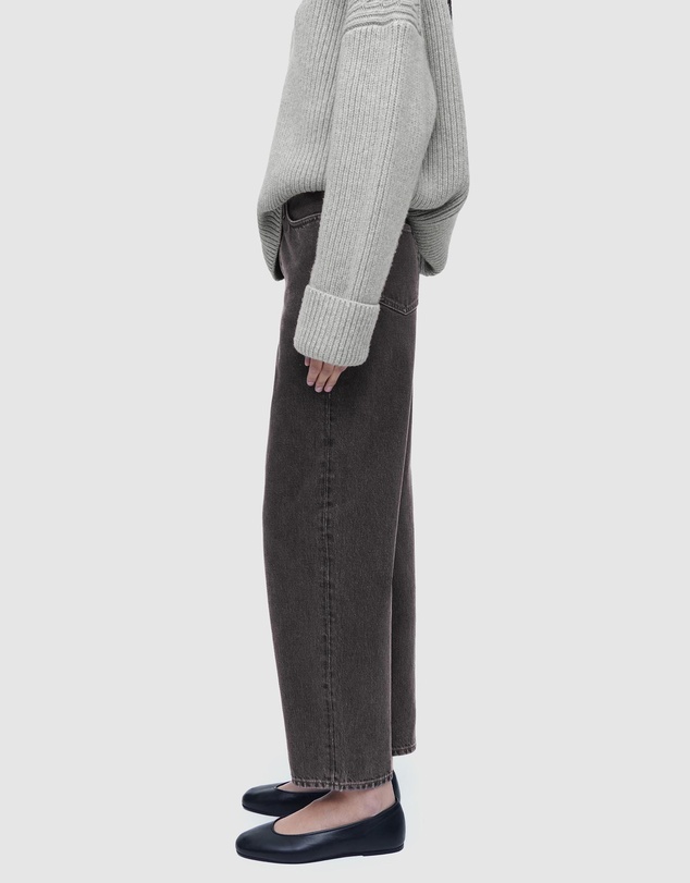 COS - Arch Tapered Jeans