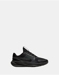 Nike - Star Runner 5 Black Grade School