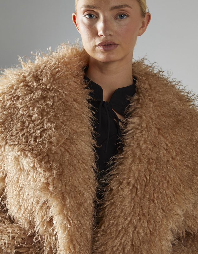 Glamorous - Oversized-Collar Faux- Fur Coat
