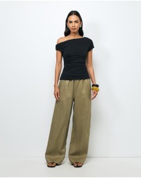 AERE - Gaia Off Shoulder Top
