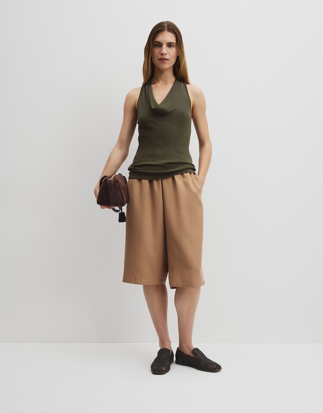 Country Road - V-neck Neck Drape Top