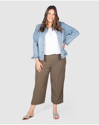 Love Your Wardrobe - Kelly Dipped Hem T-shirt