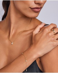 Zoe Olivia - 9K Gold Oval Lab Grown Diamond Wave Ring