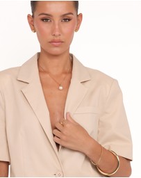 Petal & Pup - Brielle Short Sleeve Blazer Top - Beige