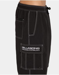 Billabong - Mens Throw 22