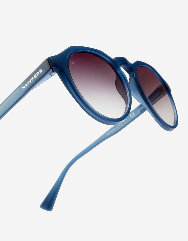 Hawkers Co - HAWKERS - Navy Transparent Iron WARWICK RAW   Sunglasses for Men and Women UV400