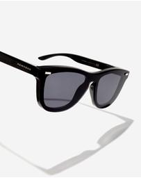 Hawkers Co - HAWKERS - HAWKERS X PAULA ECHEVARRIA - ONE VENM RAW Sunglasses for Men and Women UV400