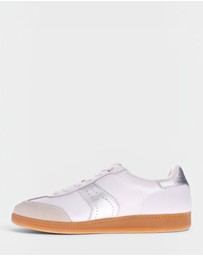 Mia Vita - Ramona II Lace-Up Casual Sneaker - White/Silver