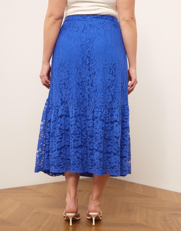 Atmos&Here Curvy - Vida Lace Midi Skirt