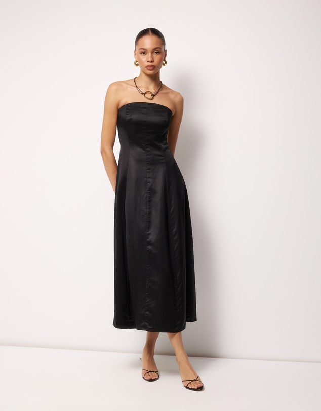 AERE - Aspyn Strapless Midi Dress