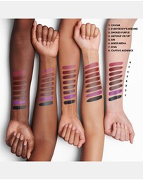 MAC - MACximal Silky Matte Lipstick - Captive Audience