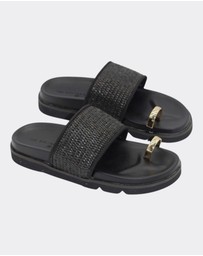 Human - Murphy Toe Ring Sandals - Women's