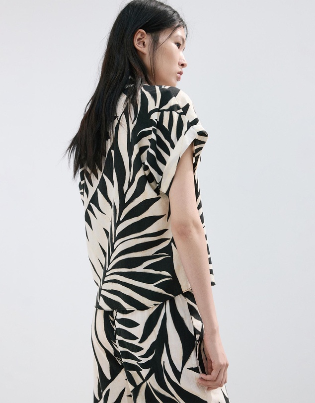 M.N.G - Flowy Printed Shirt