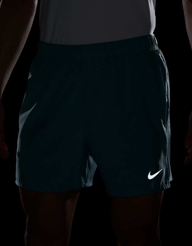 Nike - DriFIT 5