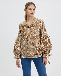 Grace Willow - Ryo Shirt