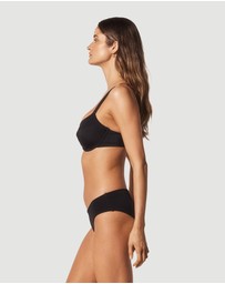 Form and Fold - The Base Underwire D-G Top