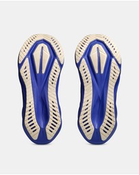 ASICS - Novablast 5 - Men's