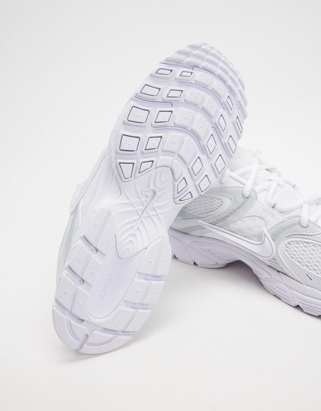 Nike - Nike V5 RNR - Men's