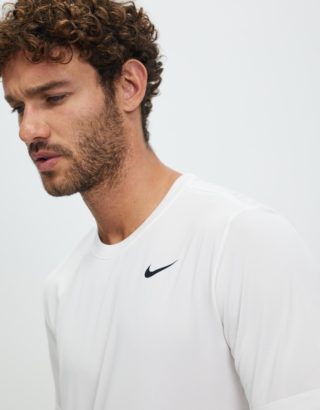 Nike - DriFIT Legend Fitness T-Shirt