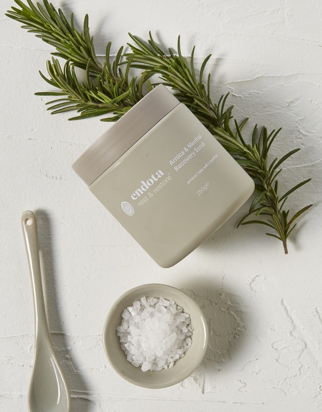 Endota - Rest & Restore - Arnica & Menthol Recovery Scrub