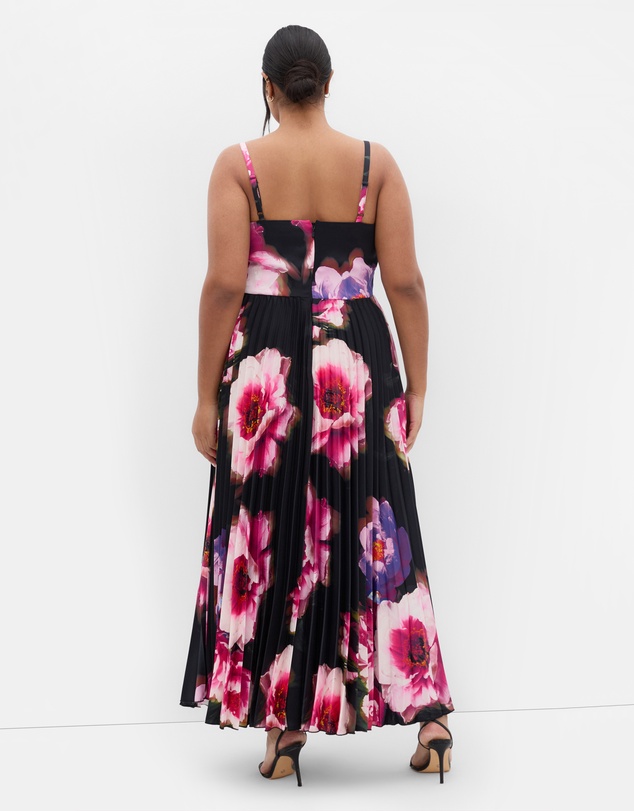 City Chic - Ariana Pleat Print Maxi Dress