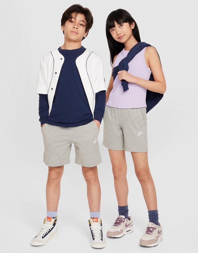 Nike - Sportswear Club Knit Shorts - Teens