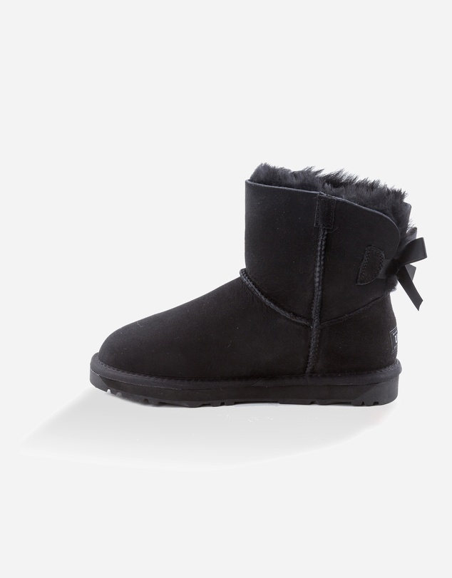 Ozwear Connection Uggs - Ugg Classic Mini Bailey Bow Boots (Water Resistant)
