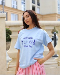 Vacancy Co - Feelin' Fine Tee
