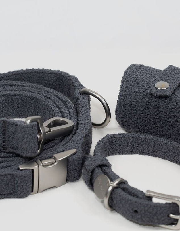Lilly + Dash - Boucle Dog Poop Bag Holder