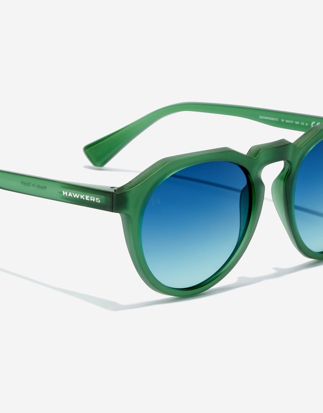 Hawkers Co - HAWKERS - Soft Green Blue WARWICK RAW  Sunglasses for Men and Women UV400