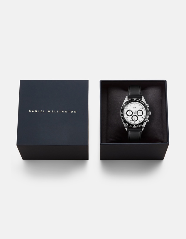 Daniel Wellington - Iconic Tachymeter 42mm Sheffield