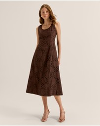 Review - Noosa Embroidered Midi Dress
