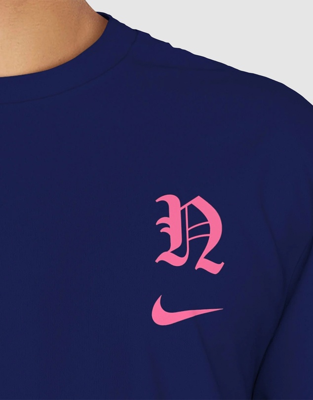 Nike - Gothic Letter Long Sleeve Hydroguard Top