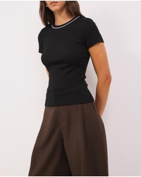 Calli - Taylor Rib Tee