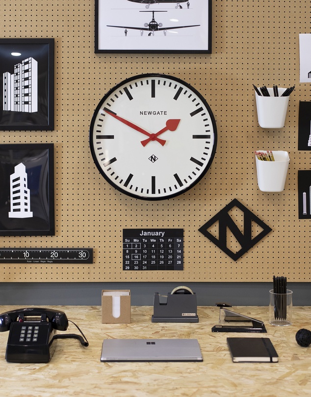 Newgate - Newgate Putney Clock Black