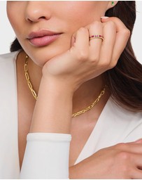 THOMAS SABO - Gold Plated Band Ring in Crocodile Design with Red Stones