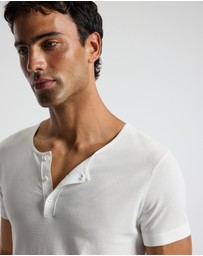 Calibre - Short Sleeve Tech Henley Ivory