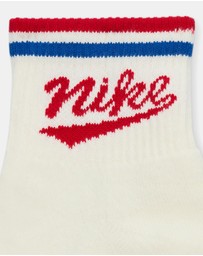 Nike - Nike Everyday Plus Ankle Socks (3 Pairs)
