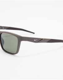 Nike - Sun Radeon 1 FV2402