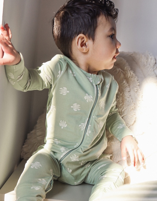Kynd Baby - Essential Onesie in Turtle