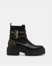 GUESS - Sadrino Ankle Boots