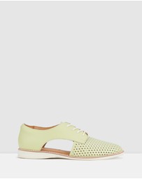 Rollie - Sidecut Punch Shoe