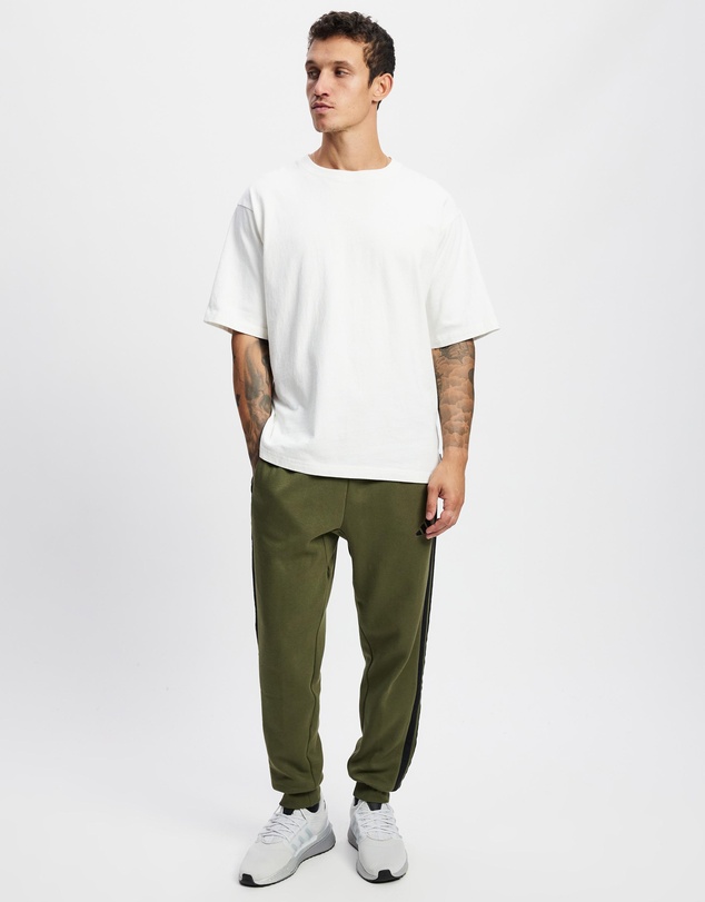 adidas Sportswear - Essentials 3-Stripes Fleece Pants