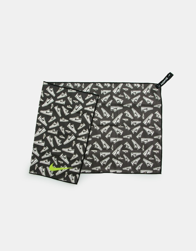 Nike - Quick Dry Towel
