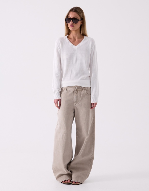 Style Addict - Elodie V-Neck Knit