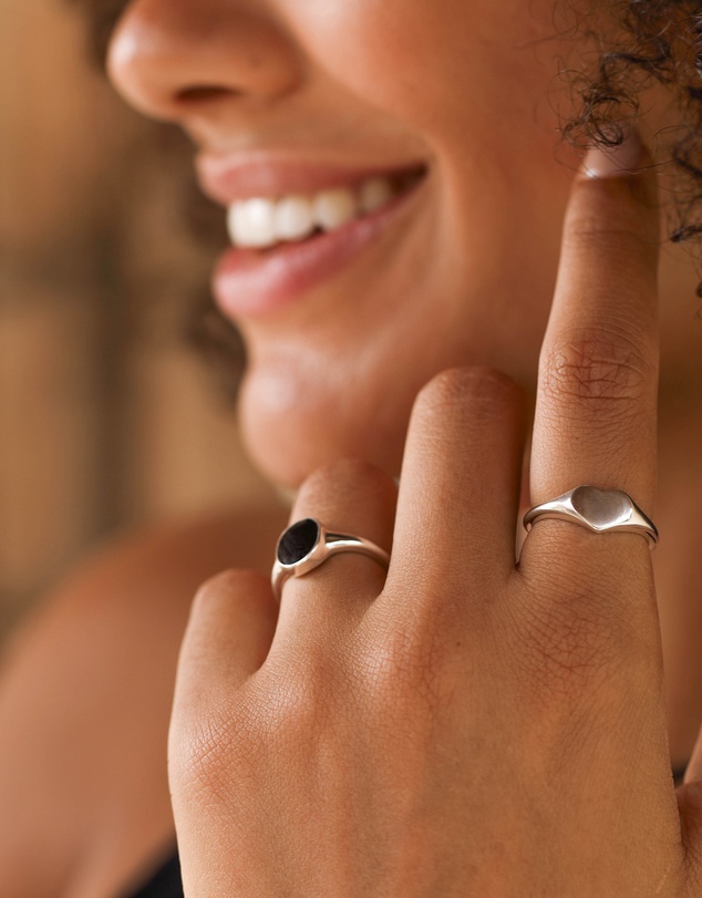 Elli Jewelry - Heart Signet Ring in 925 Silver